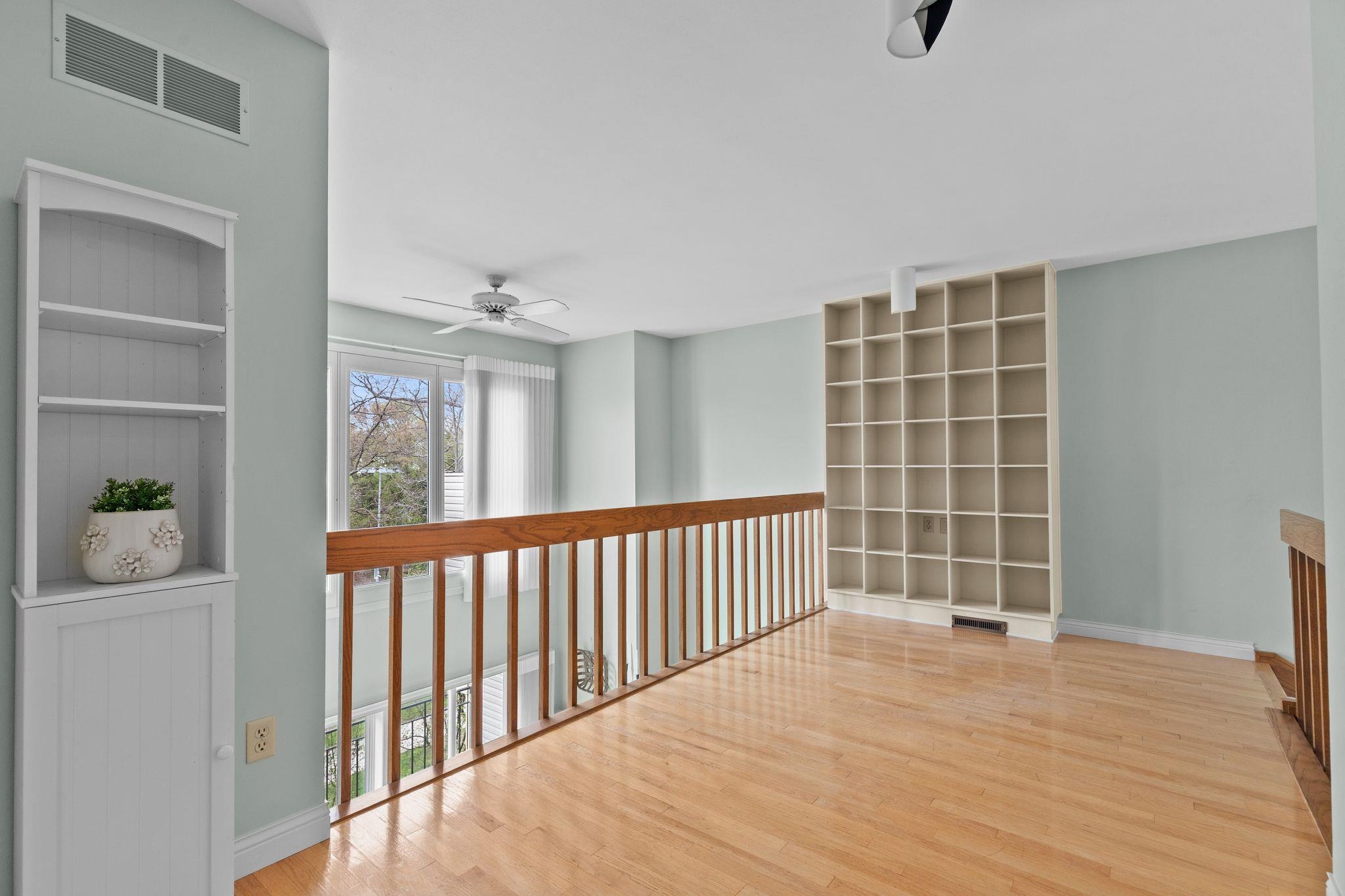 10 South Lawrence Court, Unit 10 Appleton, WI 54911 - Photo 8 of 33
