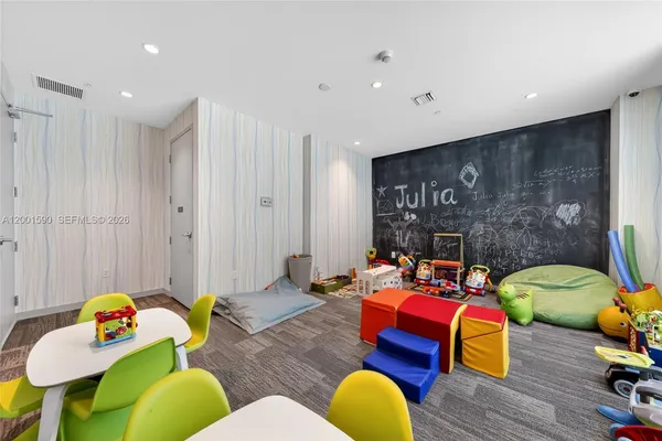 $2,750 | 1010 Southwest 2nd Avenue, Unit 1605, Miami, FL 33130