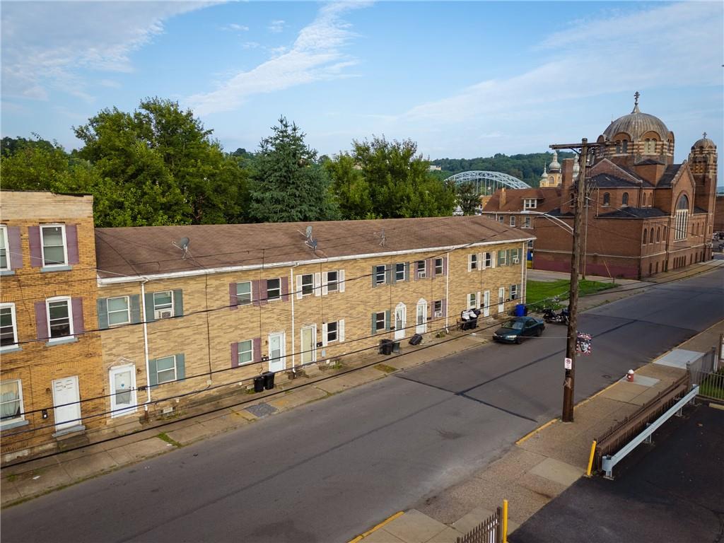 16-22 Helen Street McKees Rocks, PA 15136 - Photo 2 of 31