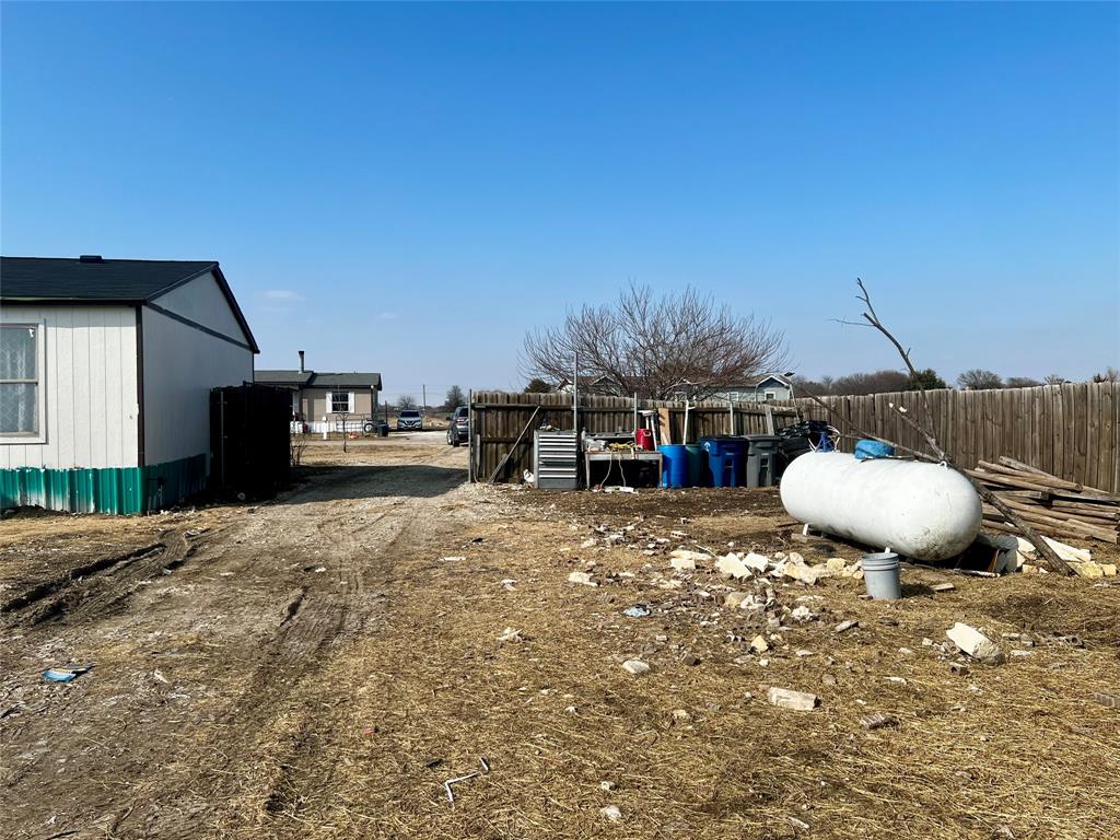 312 Choice Drive Palmer, TX 75152 - Photo 22 of 26