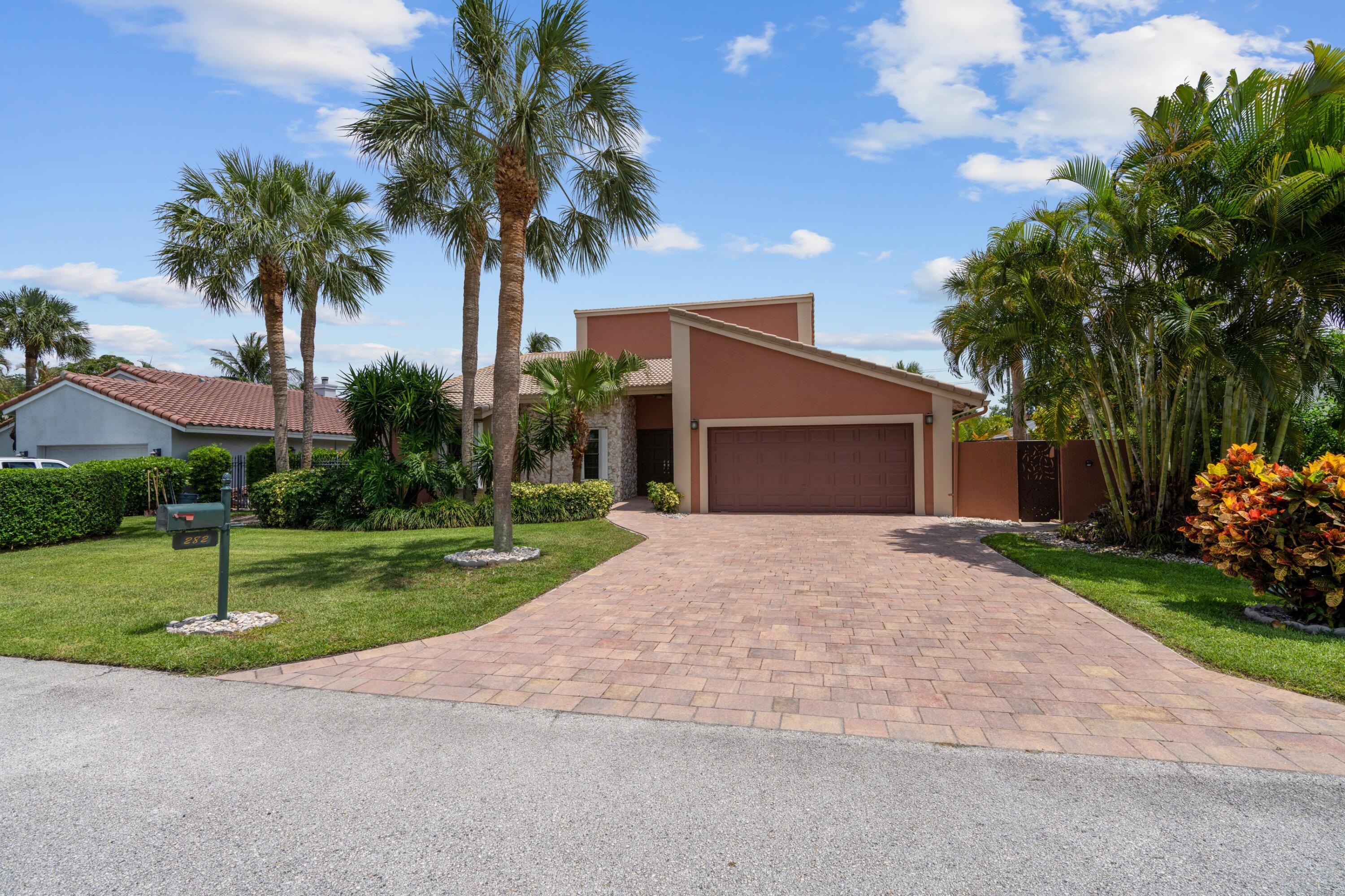 282 Northwest 69th Street Boca Raton, FL 33487 - Photo 3 of 25 Front Exterior