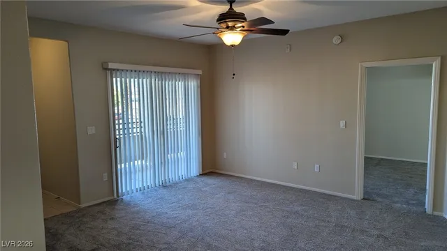$2,000 | 2291 West Horizon Ridge Parkway, Unit 1202, Henderson, NV 89052