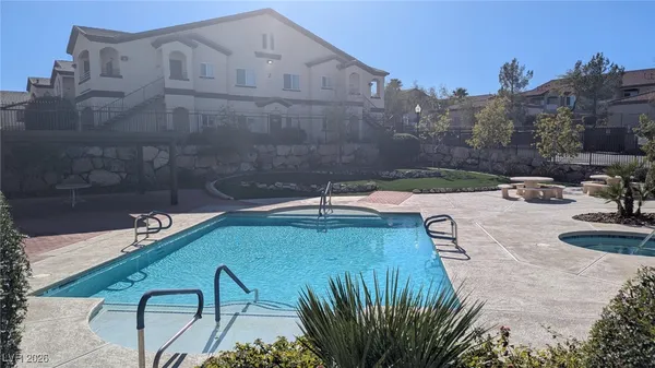 $1,850 | 2291 West Horizon Ridge Parkway, Unit 1202, Henderson, NV 89052