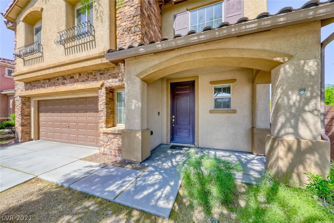 10553 Cave Ridge Street Las Vegas, NV 89179 - Photo 3 of 43 Gallery Image 3