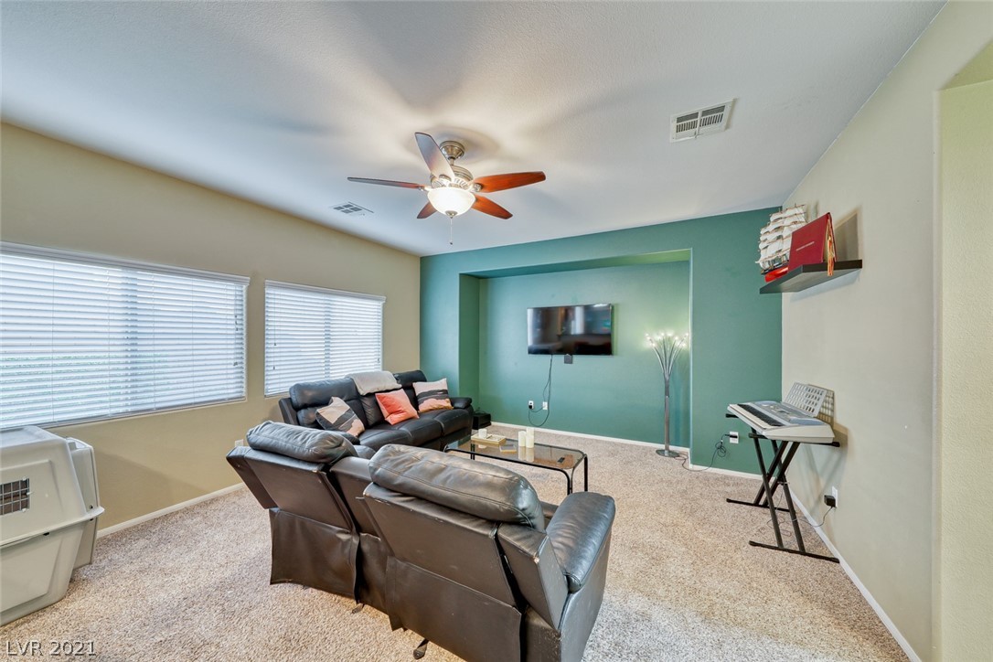 10553 Cave Ridge Street Las Vegas, NV 89179 - Photo 6 of 43 Gallery Image 6