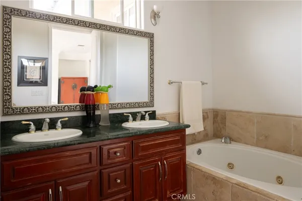 $1,895,000 | 1905 Colby Avenue, Los Angeles, CA 90025