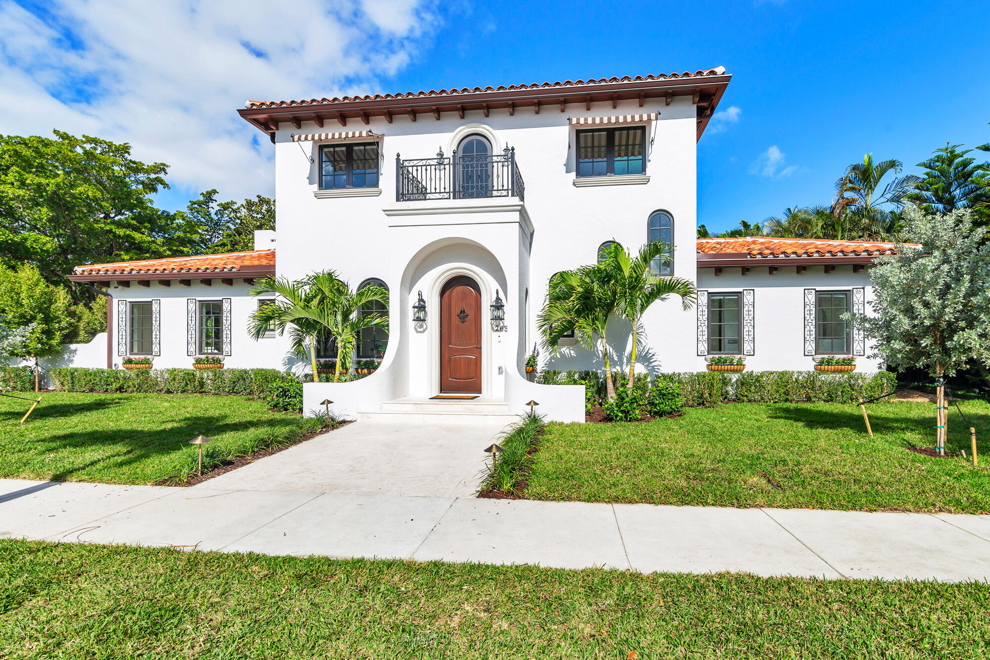265 Marlborough Road West Palm Beach, FL 33405 - Photo 74 of 76 Front Exterior