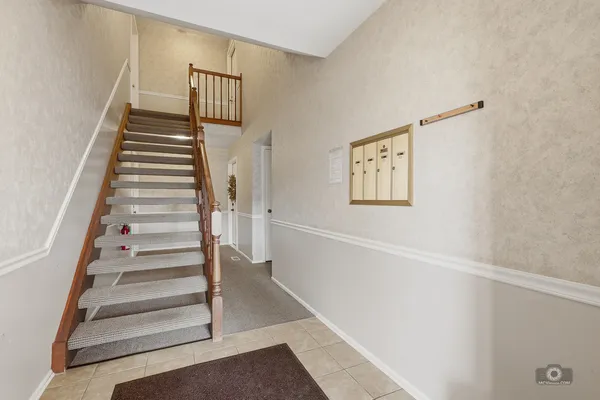 $299,900 | 1612 Warwick Court, Unit A2, Wheeling, IL 60090