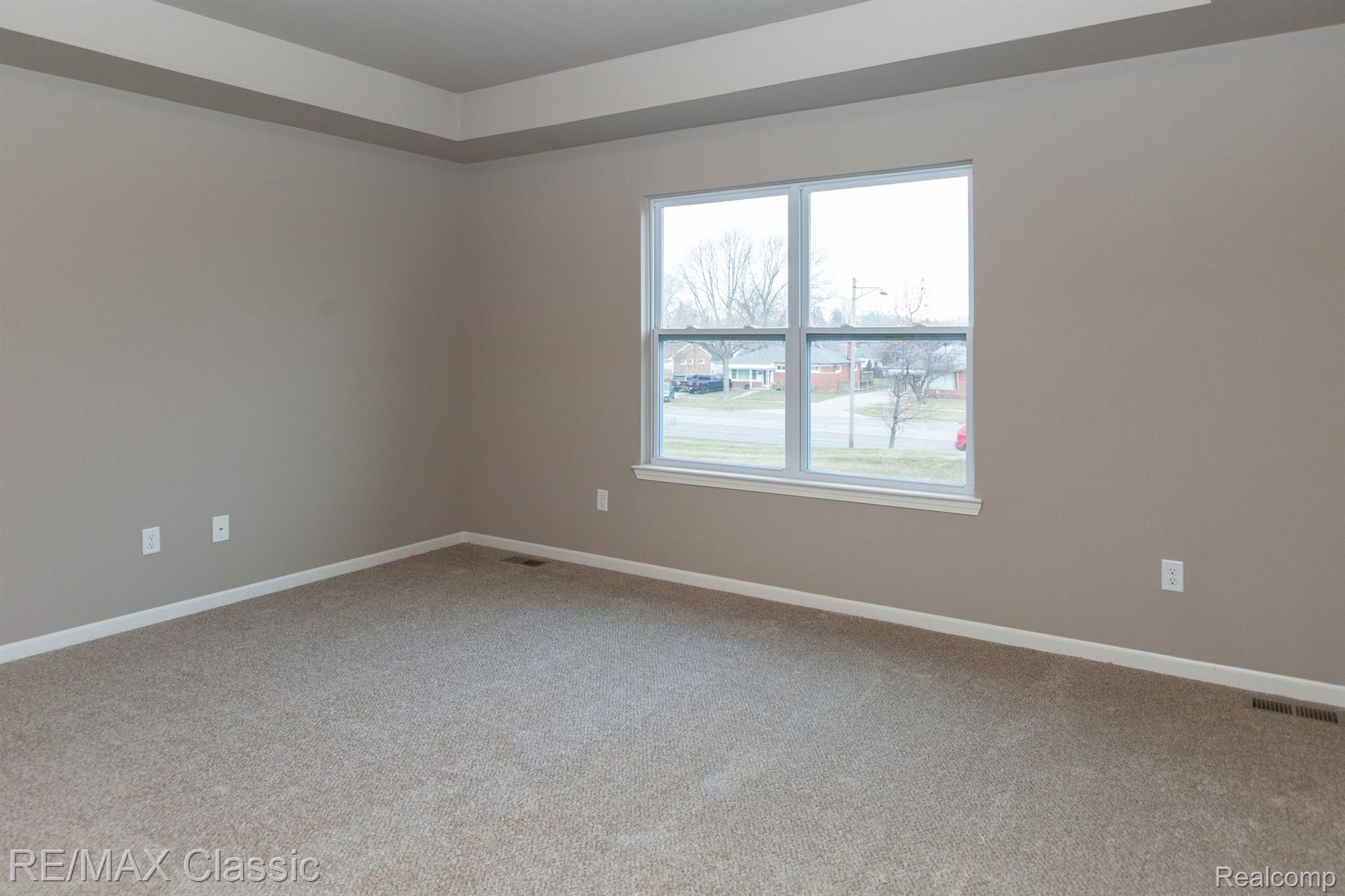 30831 Bradmore Road Warren, MI 48092 - Photo 14 of 30 5149BradmoreRd-24.jpg