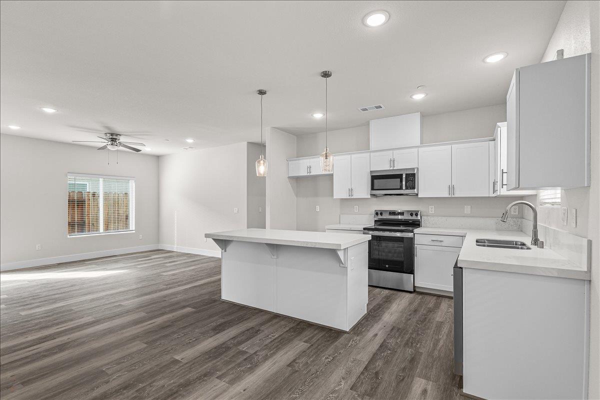 1409 Villa Way Modesto, CA 95351 - Photo 14 of 36