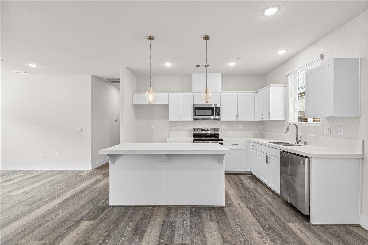 1409 Villa Way Modesto, CA 95351 - Photo 15 of 36