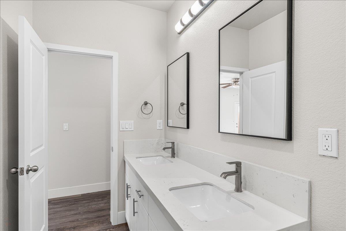 1409 Villa Way Modesto, CA 95351 - Photo 21 of 36