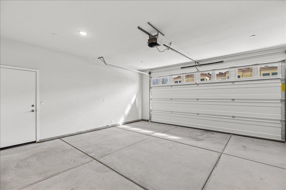 1409 Villa Way Modesto, CA 95351 - Photo 31 of 36