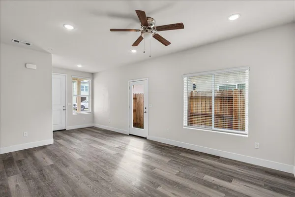 $429,000 | 1409 Villa Way, Modesto, CA 95351