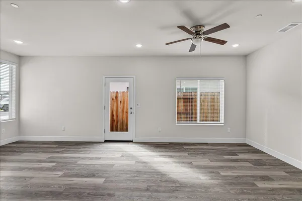 $429,000 | 1409 Villa Way, Modesto, CA 95351