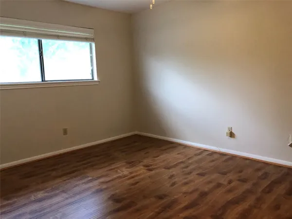 $2,500 | 2434 Hodges Bend Circle, Sugar Land, TX 77479