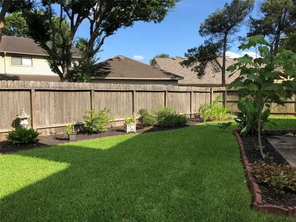 $2,500 | 2434 Hodges Bend Circle, Sugar Land, TX 77479