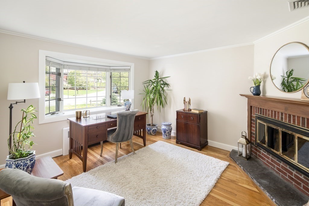 21 Leslie Road Winchester, MA 01890 - Photo 15 of 38