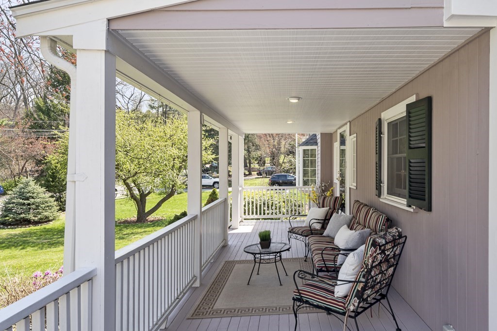 21 Leslie Road Winchester, MA 01890 - Photo 2 of 38