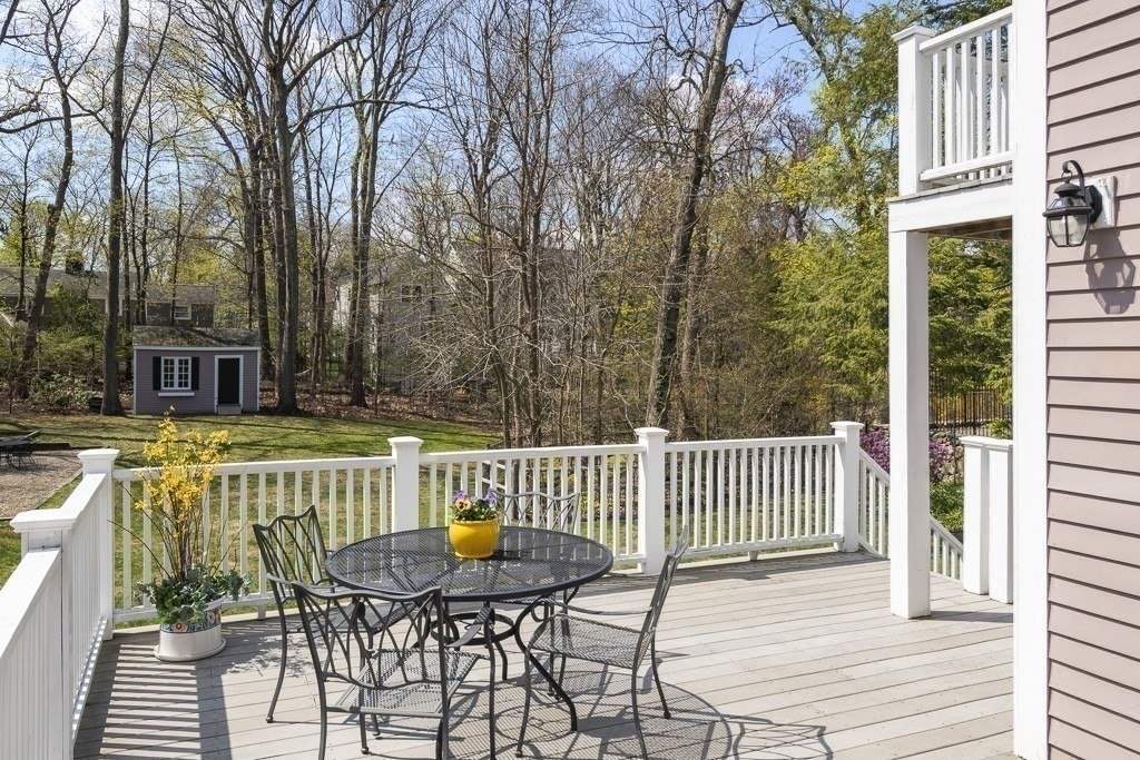 21 Leslie Road Winchester, MA 01890 - Photo 30 of 38