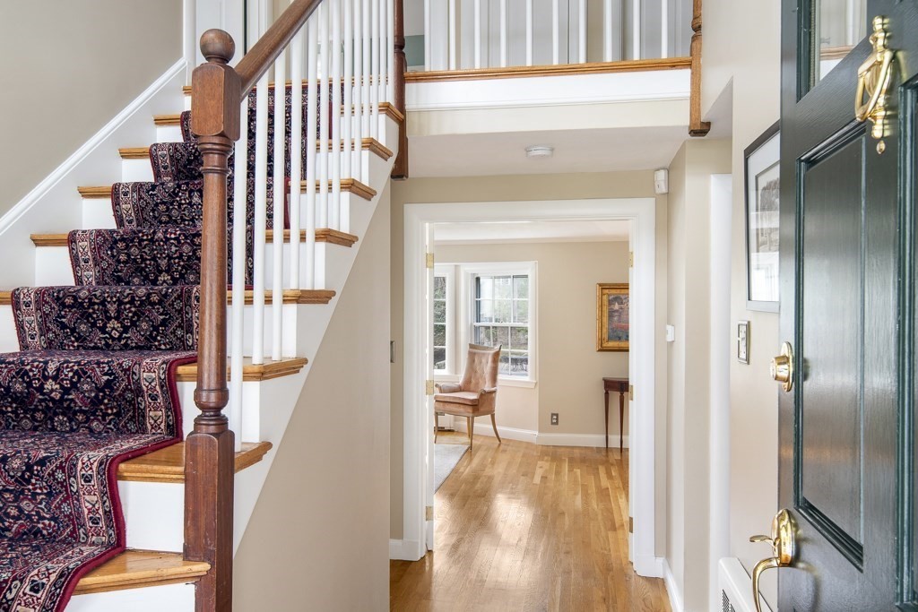 21 Leslie Road Winchester, MA 01890 - Photo 3 of 38