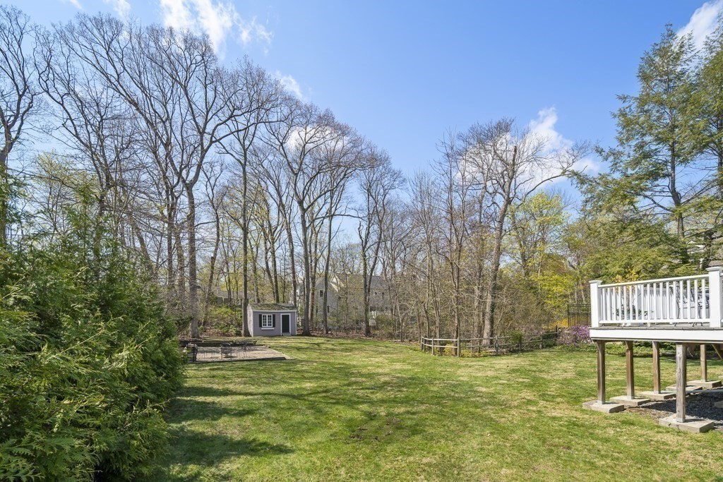 21 Leslie Road Winchester, MA 01890 - Photo 33 of 38