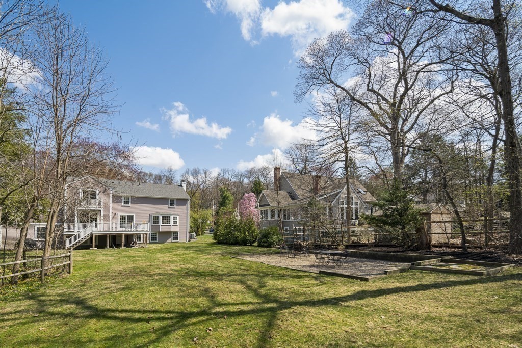 21 Leslie Road Winchester, MA 01890 - Photo 35 of 38