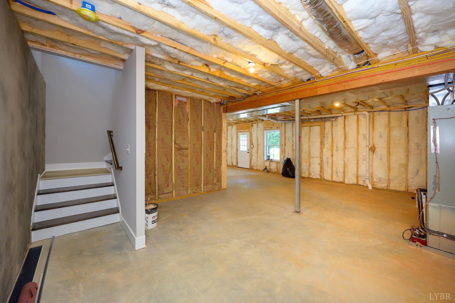 2249 Lipscomb Road Moneta, VA 24121 - Photo 27 of 60