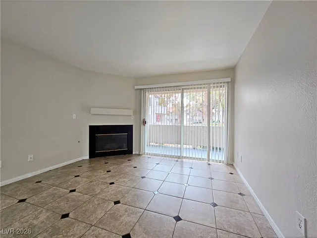 $1,195 | 5196 Mandalay Springs Drive, Unit 104, Las Vegas, NV 89120
