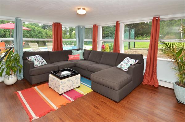 18 Red Coat Road Framingham, MA 01701 - Photo 11 of 24 Gallery Image 11