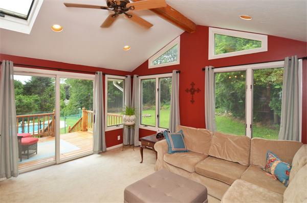 18 Red Coat Road Framingham, MA 01701 - Photo 5 of 24 Gallery Image 5