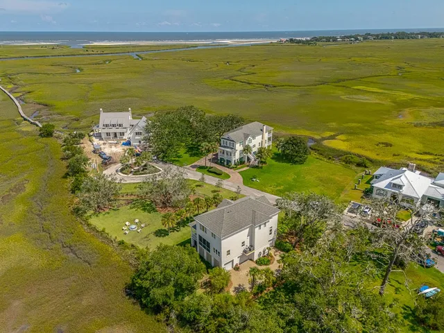 $2,500,000 | 295-299 McIntosh Avenue, St. Simons Island, GA 31522