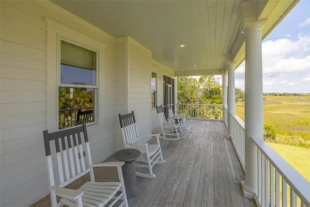 $2,500,000 | 295-299 McIntosh Avenue, St. Simons Island, GA 31522