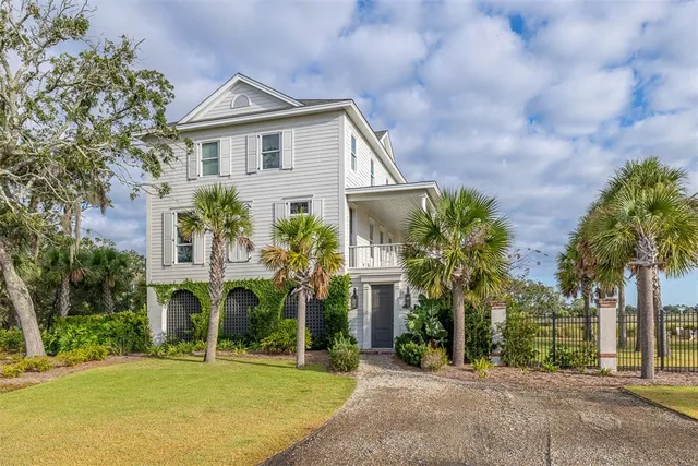 $2,500,000 | 295-299 McIntosh Avenue, St. Simons Island, GA 31522