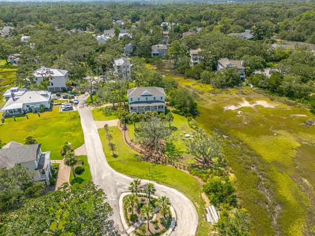 $2,500,000 | 295-299 McIntosh Avenue, St. Simons Island, GA 31522
