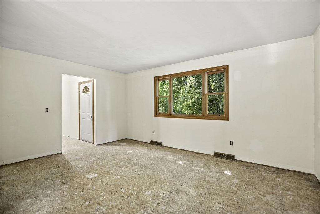800 Town Farm Road Warren, MA 01083 - Photo 13 of 35