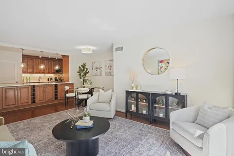 $599,500 | 2555 Pennsylvania Avenue Northwest, Unit 407, Washington, DC 20037