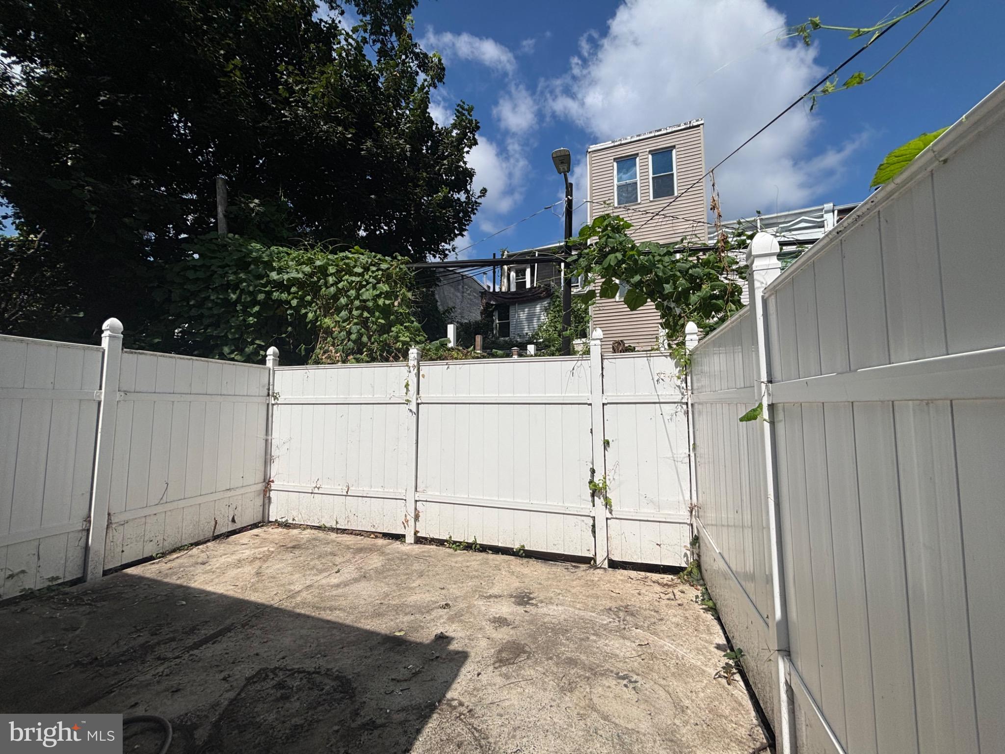 73 East Cosgrove Street Philadelphia, PA 19144 - Photo 9 of 21 a view of a backyard