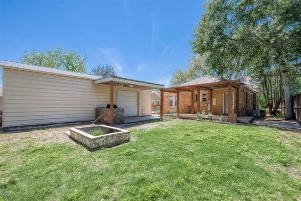 $2,000 | 1309 2nd Street, Rosenberg, TX 77471