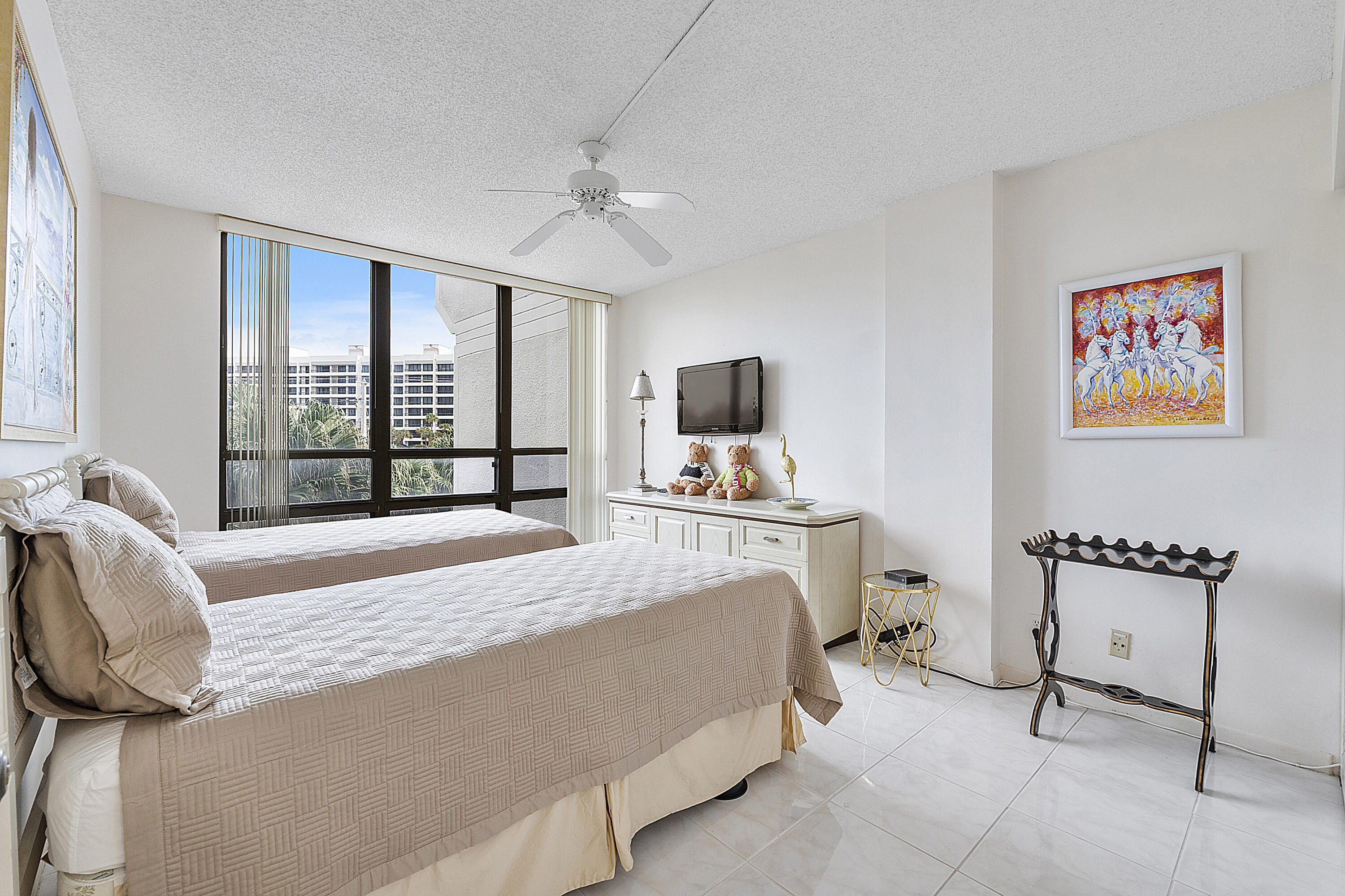 1901 South Ocean Boulevard, Unit 307 Boca Raton, FL 33432 - Photo 27 of 60 Guest Bedroom