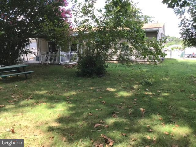 249 Sycamore Road Elkton, MD 21921 - Photo 19 of 21 Pretty Yard