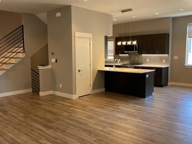 $3,280 | 5711 Lindell Avenue, Unit 104, Dallas, TX 75206