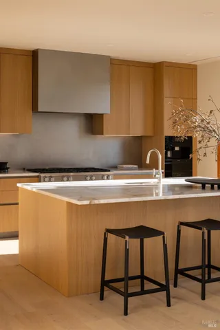 $6,875,000 | 151 Sawmill Circle, Unit 402, Healdsburg, CA 95448