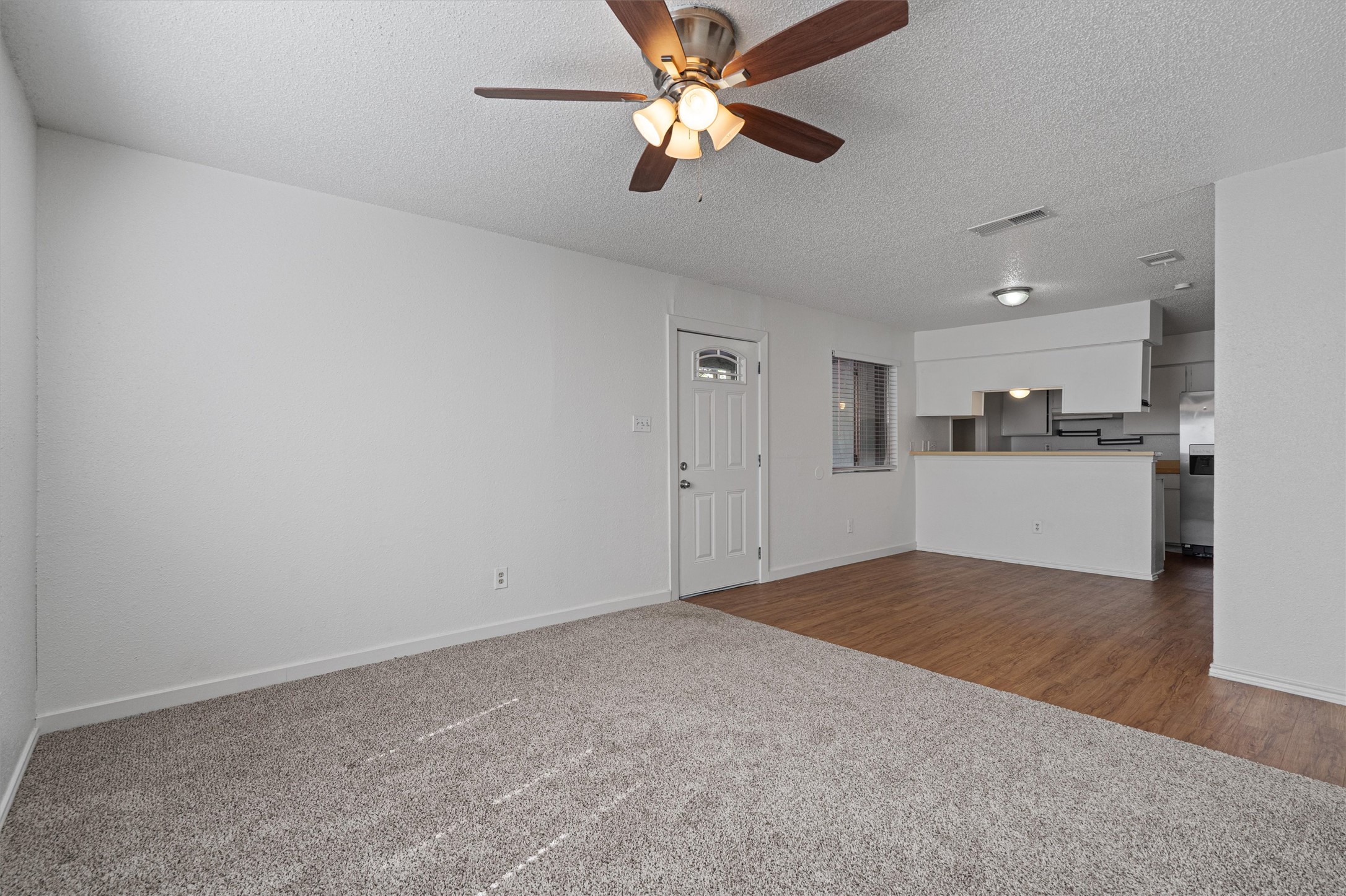 5501 Spring Meadow Road, Unit B Austin, TX 78744 - Photo 16 of 21