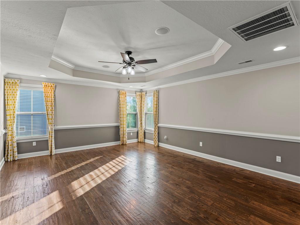 4402 Walnut Ridge Circle McDonald, PA 15057 - Photo 17 of 40 Owners Suite 4402 Walnut Ridge Circle