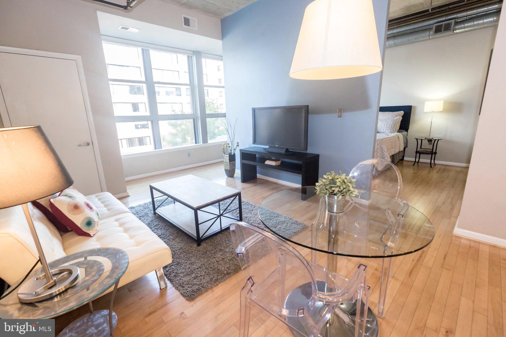 1300 N Street Northwest, Unit 403 Washington, DC 20005 - Photo 12 of 37