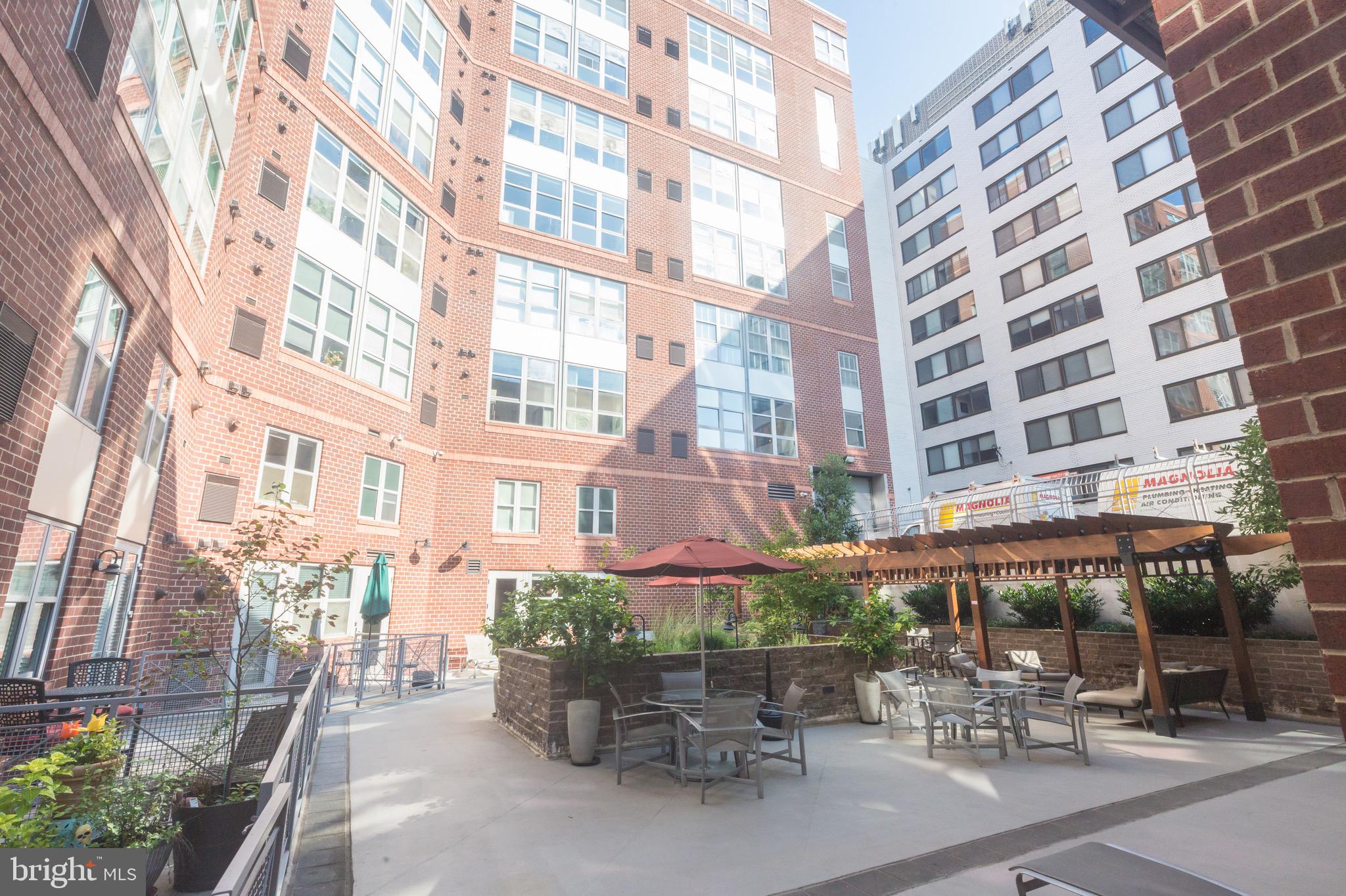 1300 N Street Northwest, Unit 403 Washington, DC 20005 - Photo 36 of 37