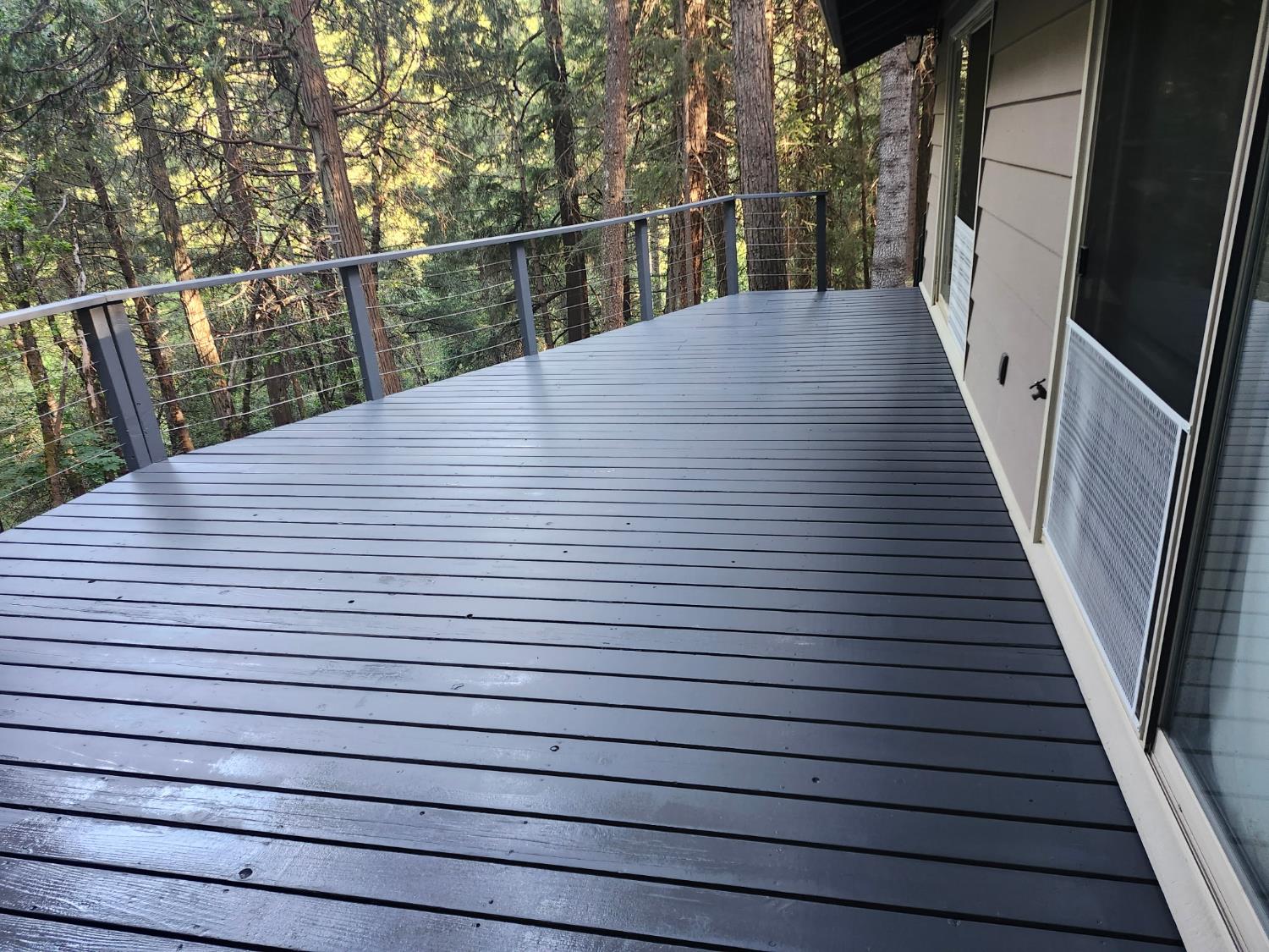 4599 Rivendale Road Placerville, CA 95667 - Photo 20 of 27 a view of balcony with wooden floor and fence