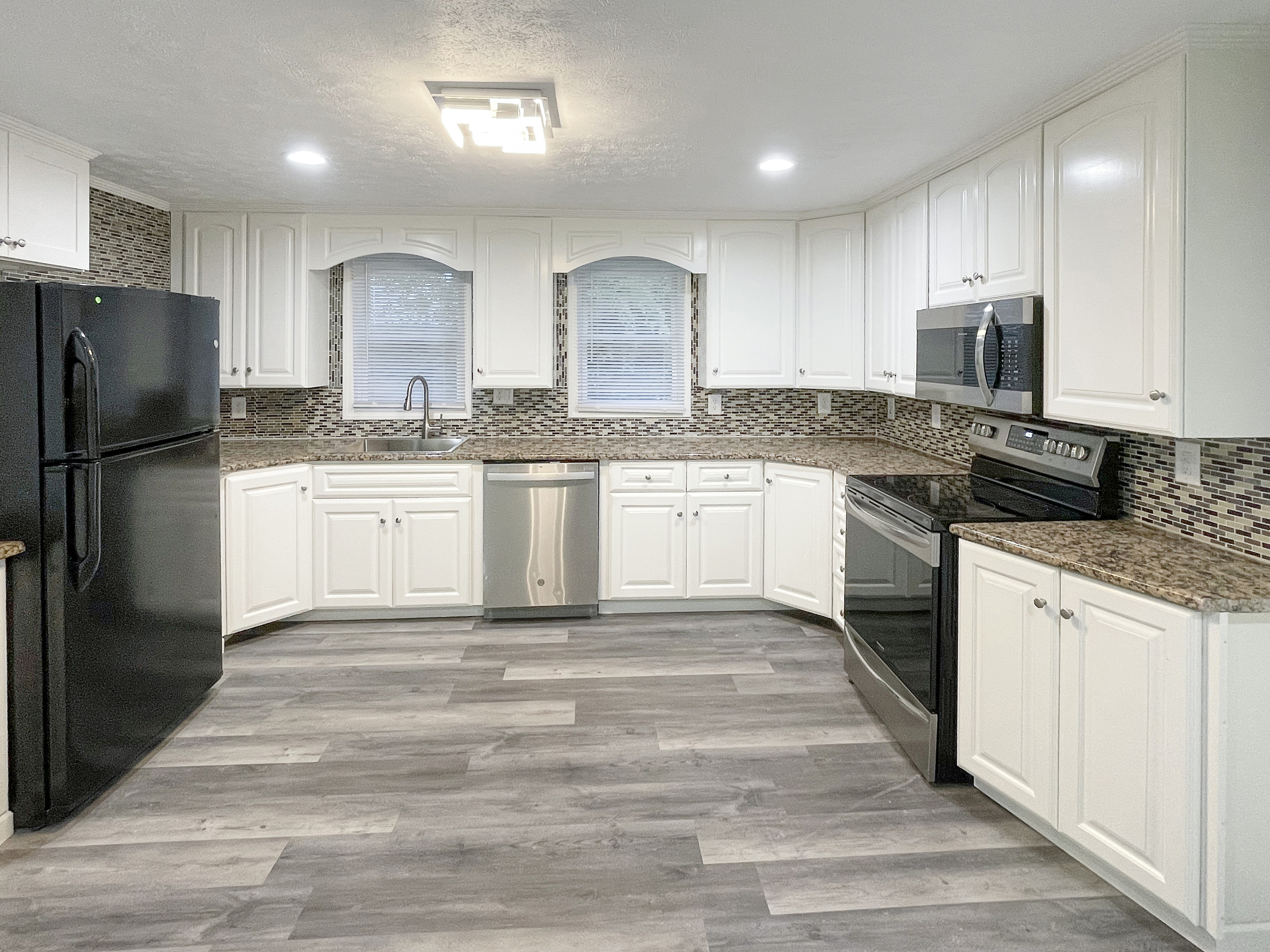 809 Prospect Street Anderson, IN 46016 - Photo 6 of 20 Gallery Image 6