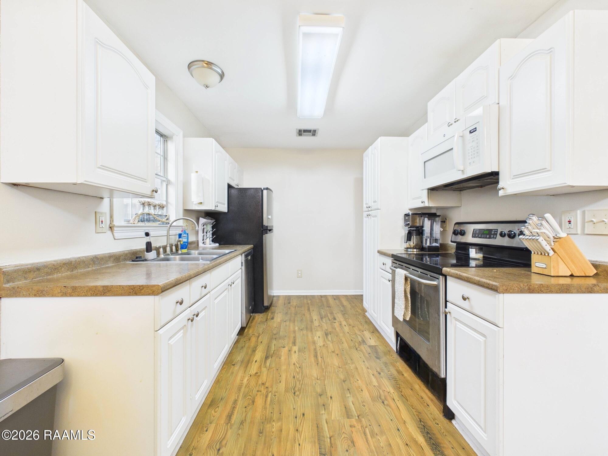 116 Earline Drive Lafayette, LA 70506 - Photo 10 of 27 CAM06261G6-PR0035-STILL010